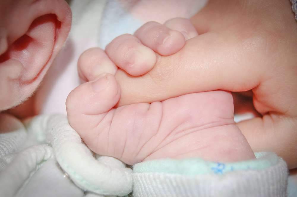Hörschädigungen keine Frage des Alters: Hörgeräte für Kinder