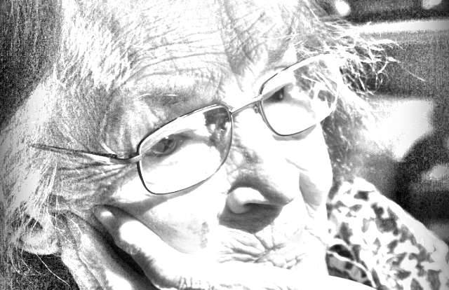 Nie zu spät fürs Hörgerät: 104-jährige hört wieder