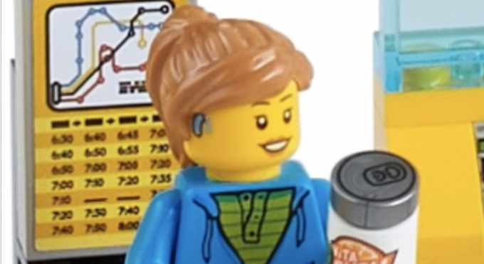Erste LEGO-Minifigur mit Hörgerät