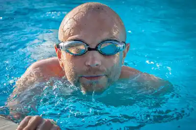 Hörgeräte für Schwimmer Wassersport